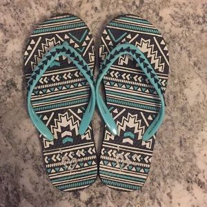 Justice girls size 13-1 (L) flip flops